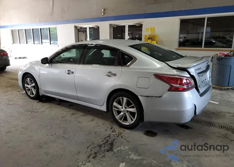 2013 Nissan Altima 2.5 из США, поврежденный, VIN 1N4AL3AP7DC144101